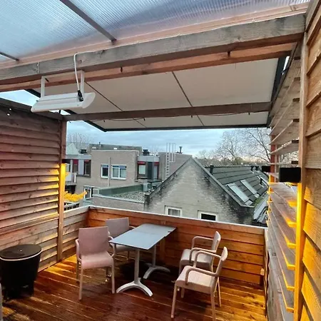 Stylish House In The Heart Of Center *