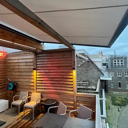 Stylish House In The Heart Of Center * ברדה