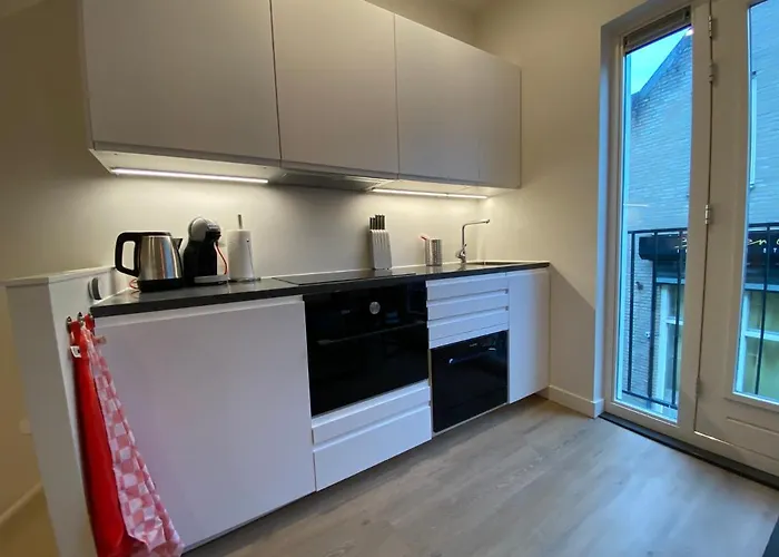 Stylish House In The Heart Of Center Appartement Bréda